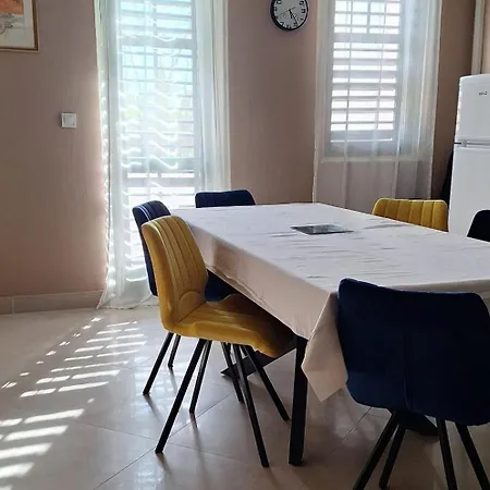 With Parking Space - 24688 Διαμέρισμα